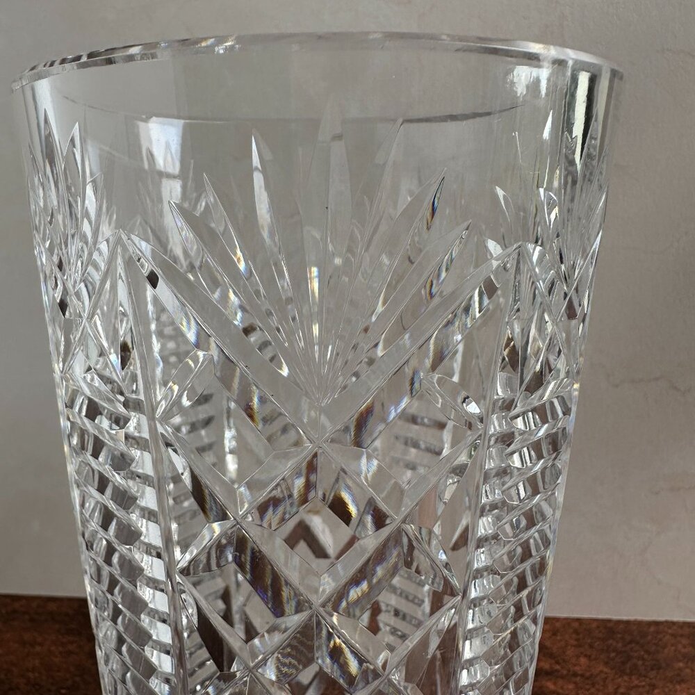 Waterford Crystal Vase "Clare" Diamond Cut Glass Vase Made in Ireland - Picture 5 of 10